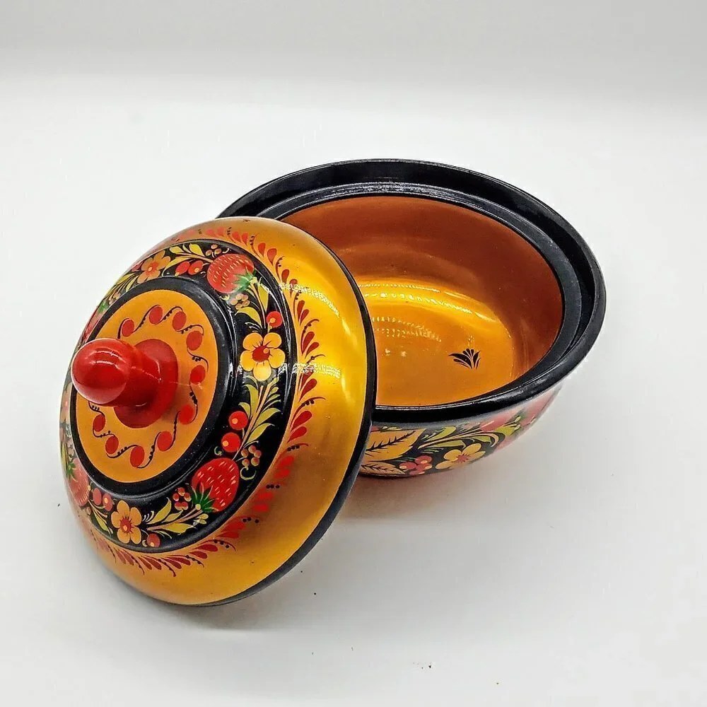 Russian Khokhloma Folk Art Painted Round Wood Covered Bowl - Picture 3 of 6